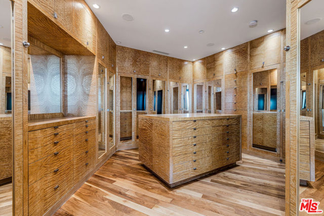 Drew Fenton | 1111 Bel Air Place Los Angeles CA | MLS: 7030148