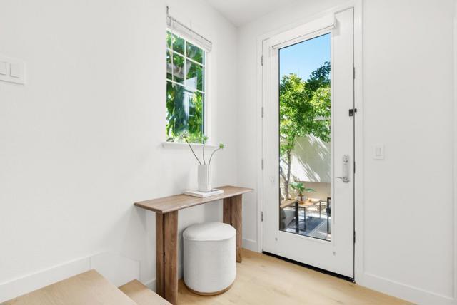 4337 Watson Circle, Santa Clara CA: https://media.crmls.org/mediaz/55e0a3f1-e52b-4178-bf73-85f652a52893.jpg