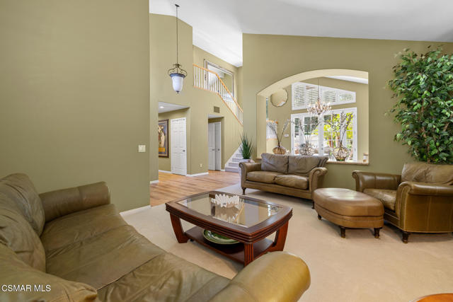 24587 Lola Lane, Newhall CA: https://media.crmls.org/mediaz/55e15d19-ee8b-464f-91e4-59663d9e5388.jpg