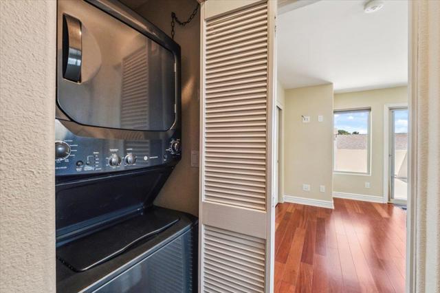 152 Mar Vista Drive, Monterey CA: https://media.crmls.org/mediaz/55e220ba-95bd-414d-af24-f4c30d0c7b00.jpg