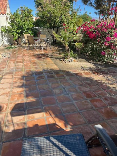 Image 41 of 62 For 43954 Via Granada