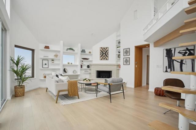 2183 45th Avenue, San Francisco CA: https://media.crmls.org/mediaz/55e4e2d5-a580-4ece-98dd-201d8986c16e.jpg