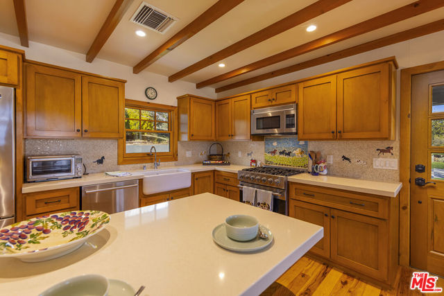 29433 Highway 33 Highway, Maricopa CA: https://media.crmls.org/mediaz/55e6364c-fc53-4747-b5b5-ae8962acf88d.jpg