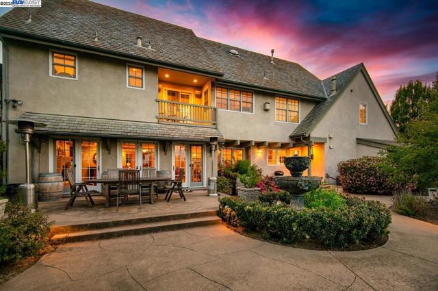 3029 Alburni Ct, Pleasanton CA: https://media.crmls.org/mediaz/55e641df-4dcd-42af-a602-2d742bdcd3b9.jpg