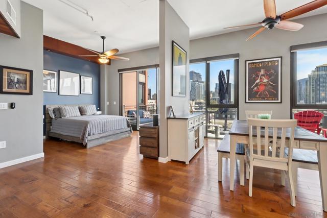 1780 Kettner Blvd, San Diego CA: https://media.crmls.org/mediaz/55e76314-9ad4-4cb9-8a59-047fe488ce57.jpg