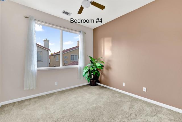 Image 33 of 60 For 707 Tivoli St