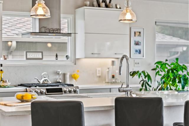 0 2SW Forest Avenue, Carmel CA: https://media.crmls.org/mediaz/55e84dbd-199c-4e4d-b778-af2cc98f28f7.jpg