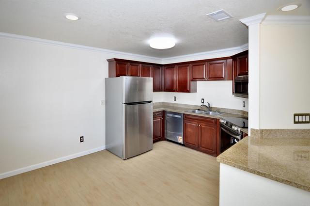 Detail Gallery Image 8 of 49 For 3512 Paseo De Los Americanos #93,  Oceanside,  CA 92056 - 1 Beds | 1 Baths