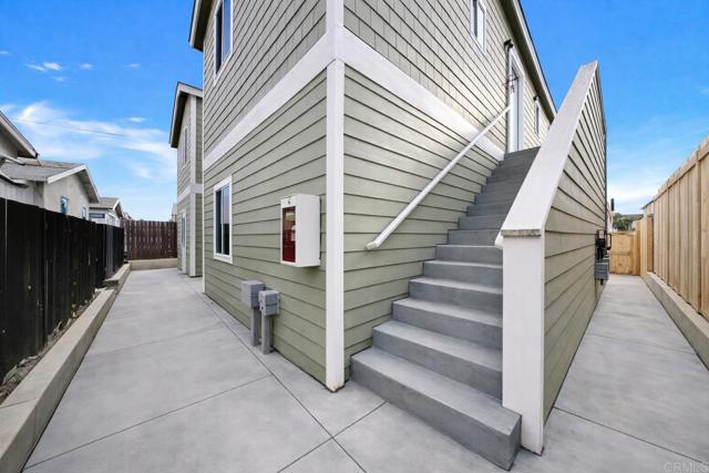 Detail Gallery Image 17 of 43 For 2411 21 L St, San Diego,  CA 92102 - – Beds | – Baths