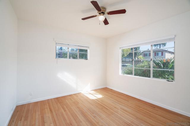 228 E 15th, Escondido CA: https://media.crmls.org/mediaz/55e95108-07e0-439b-b0d4-5cb3095ebf8a.jpg