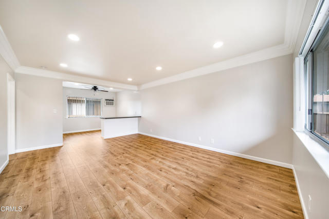 Detail Gallery Image 17 of 22 For 595 N Los Robles Ave #11,  Pasadena,  CA 91101 - 1 Beds | 1 Baths