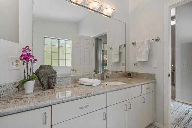 5490 New Mills Rd, San Diego CA: https://media.crmls.org/mediaz/55ea7c58-be96-4156-b64c-0405e7bcb0ad.jpg