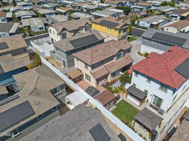 254 Hydrangea Street, Fillmore CA: https://media.crmls.org/mediaz/55ec152d-c5bb-4cae-8898-50cea70b3fa2.jpg