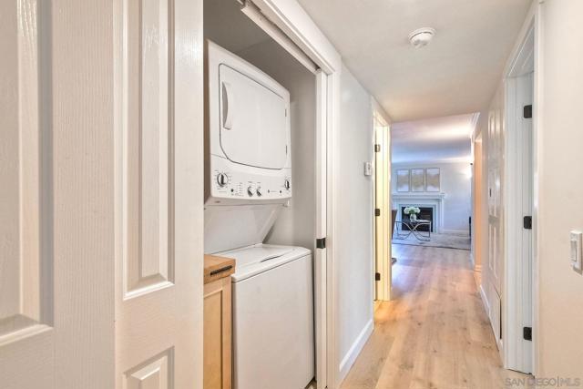4240 Porte De Palmas, San Diego CA: https://media.crmls.org/mediaz/55ec9a68-1f19-4578-9640-1dbd0659b7ac.jpg