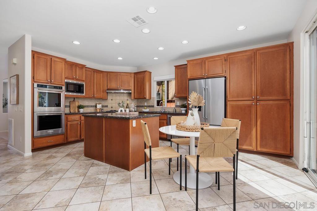 337 Flower Hill Way - photo 11