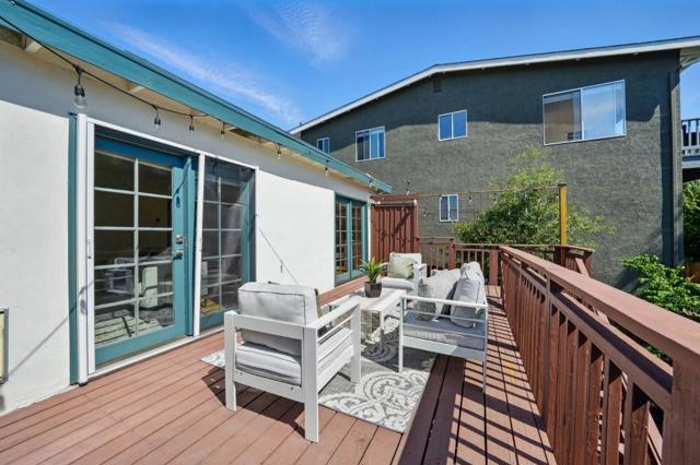 6532 Claremont Avenue, Richmond CA: https://media.crmls.org/mediaz/55eedcb4-fa3f-4ebb-a0fc-c4ede74e8592.jpg