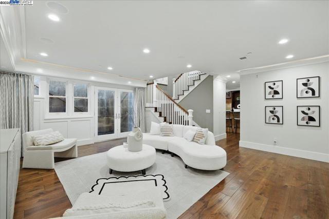16741 Loma St, Los Gatos CA: https://media.crmls.org/mediaz/55ef6647-ded3-496a-a974-17a3c6470d4c.jpg