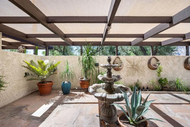 200 N Hermosa Drive, Palm Springs, CA 92262
