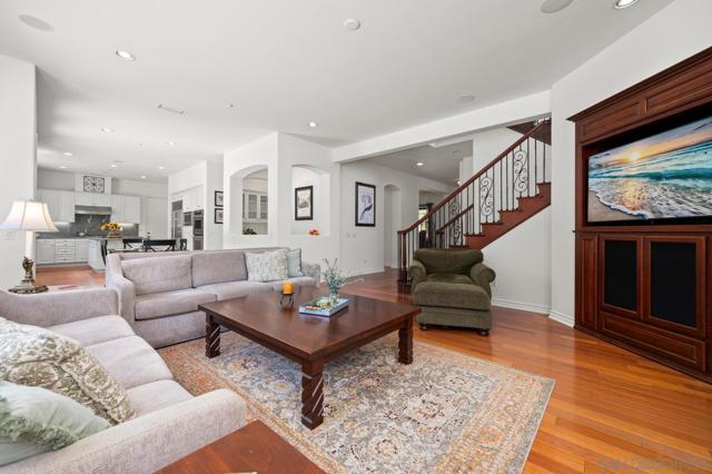 1272 Chateau Montelena, Bonsall CA: https://media.crmls.org/mediaz/55f2840a-eada-4d60-bd5c-fd48b771b315.jpg