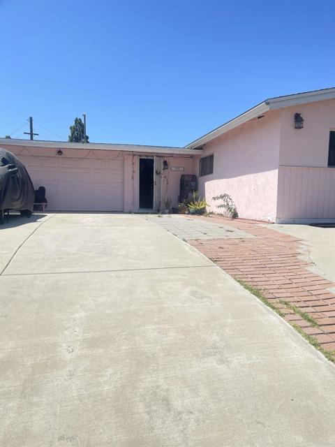18186 Rio Seco Dr, Rowland Heights CA: https://media.crmls.org/mediaz/55f291f3-3b92-417c-ac37-13126b65b52c.jpg