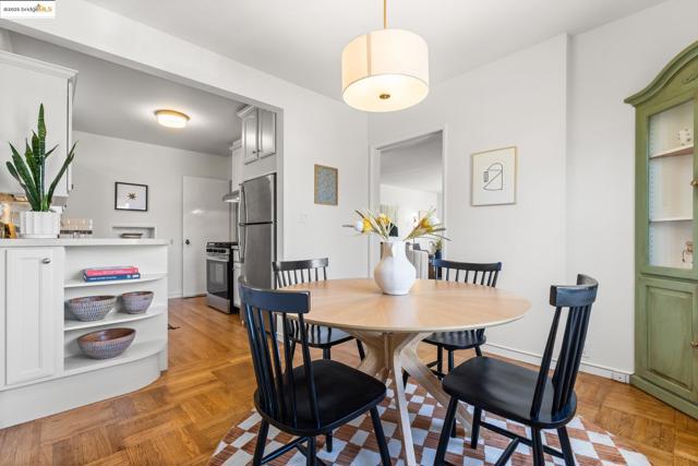 1420 Catherine Dr, Berkeley CA: https://media.crmls.org/mediaz/55f2d664-6f14-430a-bb2a-f243c457305a.jpg