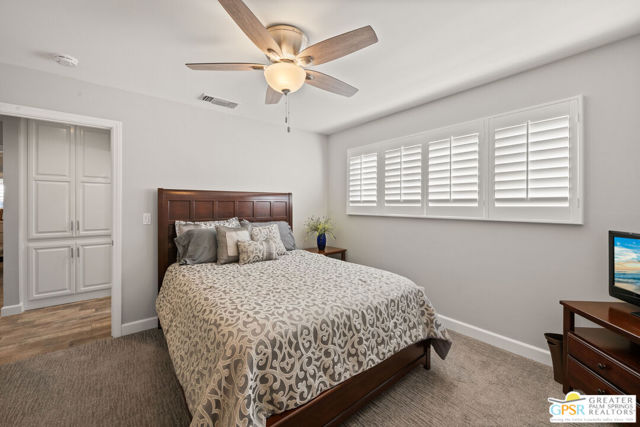 2002 S Bobolink Lane, Palm Springs CA: https://media.crmls.org/mediaz/55f2e694-81d0-483b-b2c6-5c84027f75ce.jpg