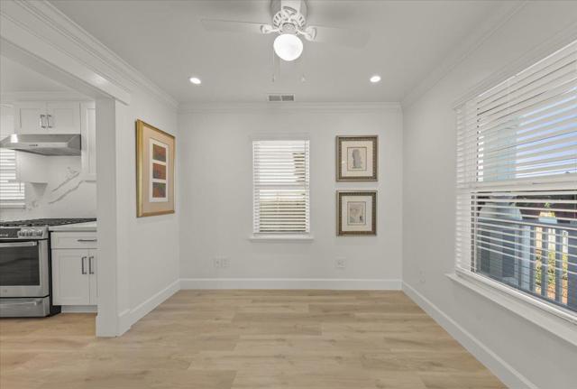 272 Clay Street, Monterey CA: https://media.crmls.org/mediaz/55f47796-b9ef-4faa-b64f-5a1200b6cbcc.jpg