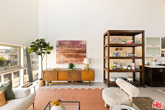 803 Wilcox Avenue, Los Angeles CA: https://media.crmls.org/mediaz/55f496f2-2bd3-41a3-b994-68979e2a9fb9.jpg