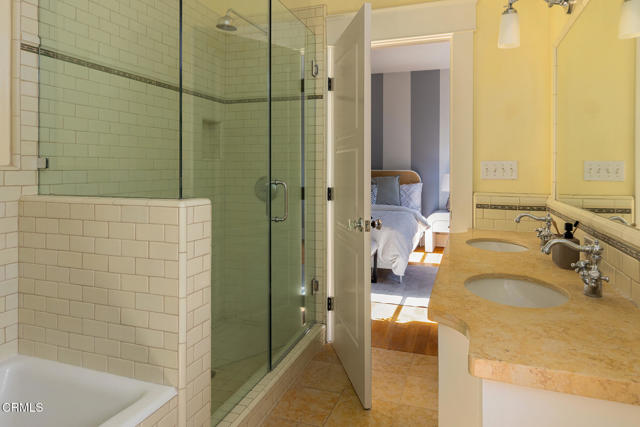 Detail Gallery Image 20 of 34 For 1030 Adelaine Ave, South Pasadena,  CA 91030 - 4 Beds | 3 Baths