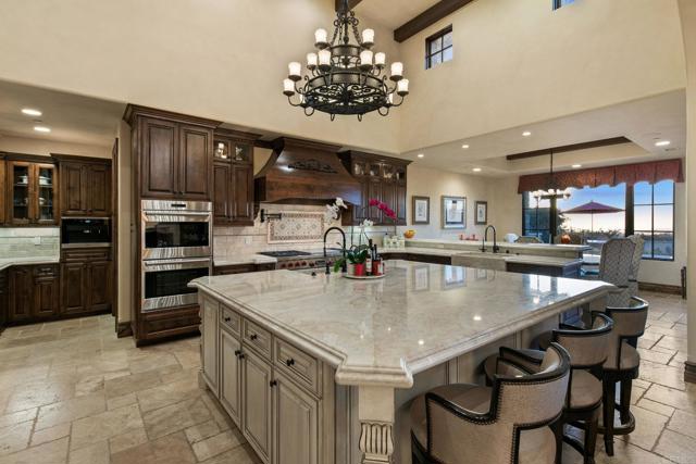 Detail Gallery Image 11 of 48 For 7953 Sentinel, San Diego,  CA 92127 - 5 Beds | 6/1 Baths