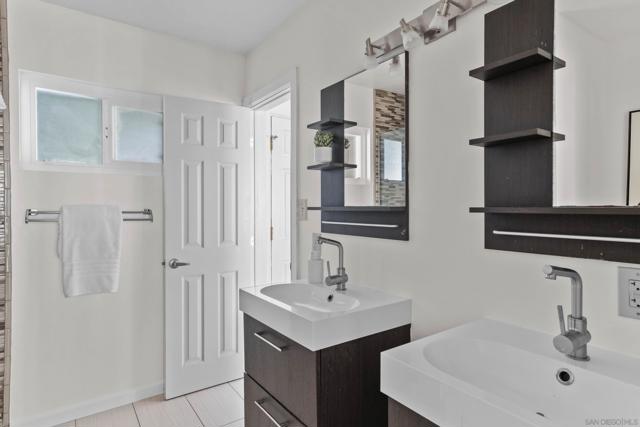 2266 Grand Ave, San Diego CA: https://media.crmls.org/mediaz/55f66ce1-ad1b-4c1c-980c-e24cd4edcd21.jpg