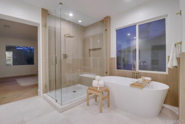 Detail Gallery Image 42 of 75 For 2850 Palmetto Point Ct, Chula Vista,  CA 91915 - 5 Beds | 4/1 Baths