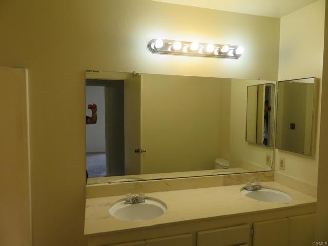 Detail Gallery Image 7 of 10 For 1599 San Mateo Point, Chula Vista,  CA 91911 - 4 Beds | 2/1 Baths
