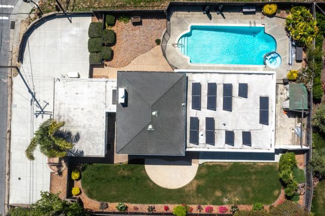 576 Sims Road, Santa Cruz CA: https://media.crmls.org/mediaz/55f6e552-e4ab-4bff-b237-92142ed5d247.jpg
