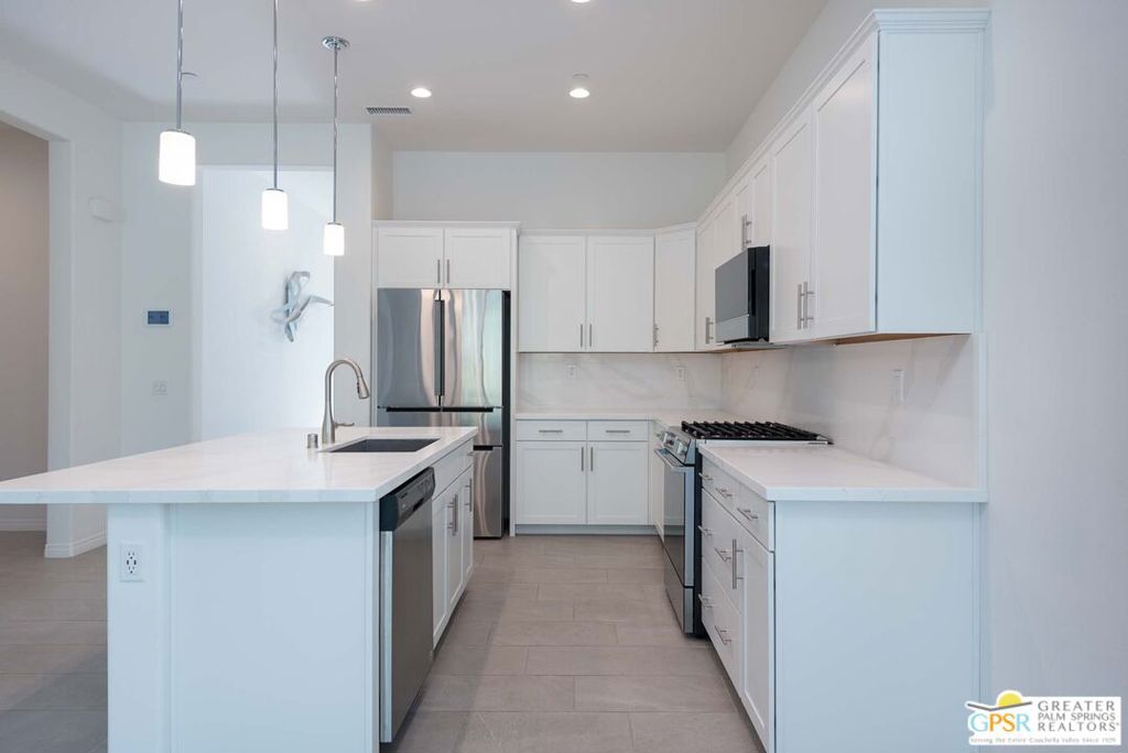 MLS #25579675PS image #11