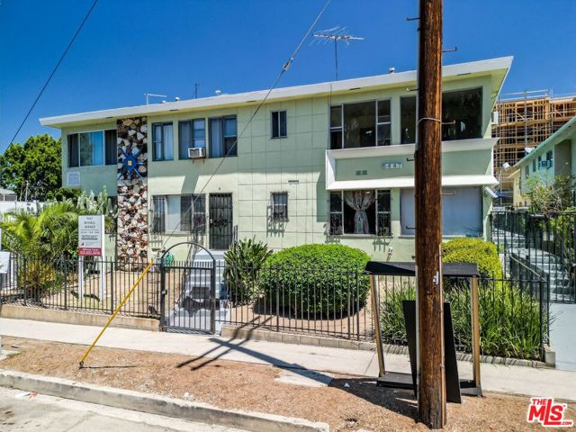 5447 Russell Ave, Los Angeles, CA 90027
