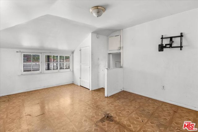 5981 Pickford Street, Los Angeles CA: https://media.crmls.org/mediaz/55f9d21d-5fa4-4b26-b2ee-c209a7973cae.jpg