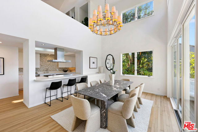 6969 Woodrow Wilson Drive, Los Angeles CA: https://media.crmls.org/mediaz/55fa1b62-e558-4935-9409-8dcae468b69a.jpg