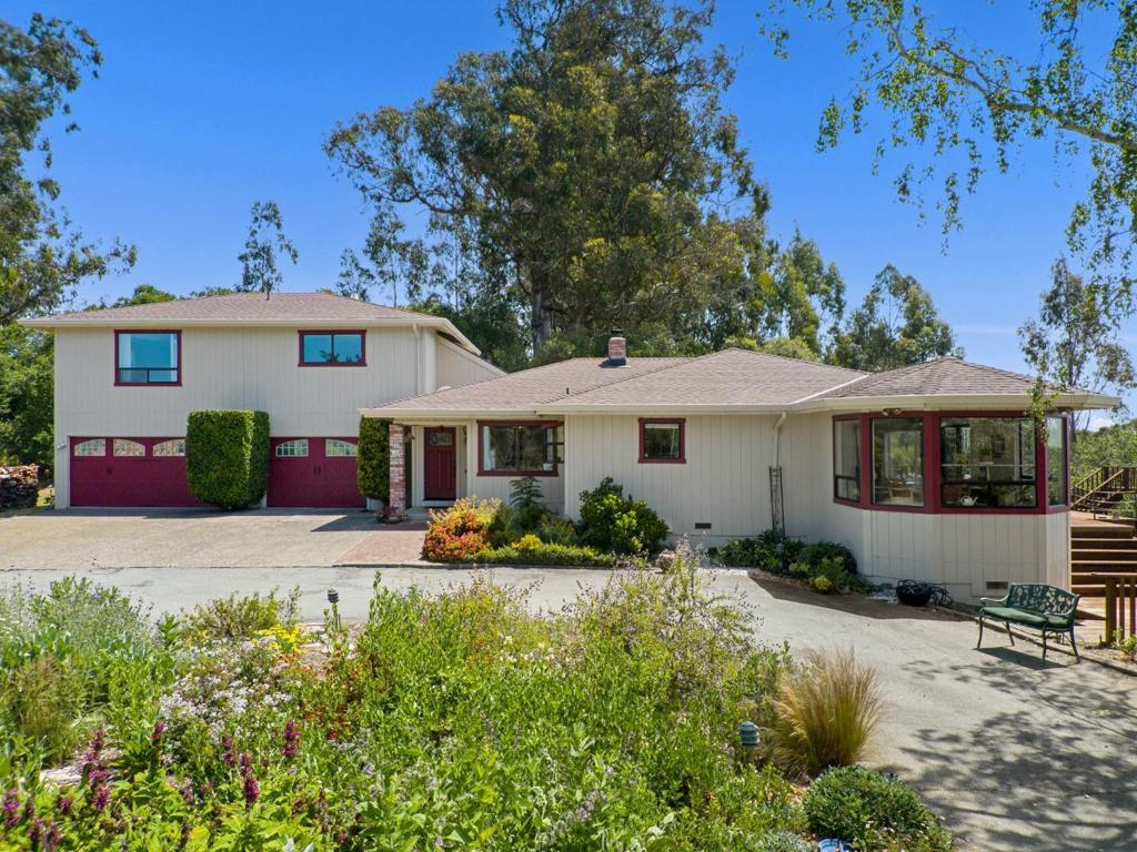739 Snyder Avenue