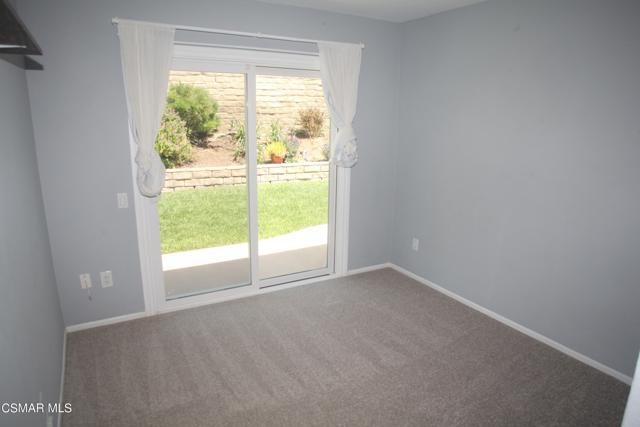 4518 Henley Court, Westlake Village CA: https://media.crmls.org/mediaz/55faadec-0bbf-4b29-a8b0-627f2810c874.jpg