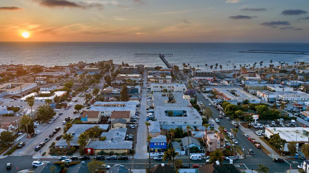 1828 Cable St - photo 2