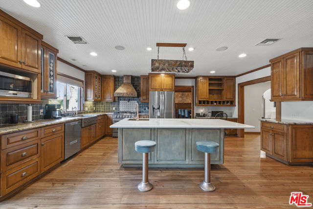 22651 Calvert Street, Woodland Hills CA: https://media.crmls.org/mediaz/55fdf15f-f1a8-4c46-852f-7fae12d85130.jpg