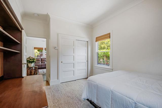 712 California Street, Santa Cruz CA: https://media.crmls.org/mediaz/55fe07ac-4f11-41d4-830a-f9a4f74fce95.jpg