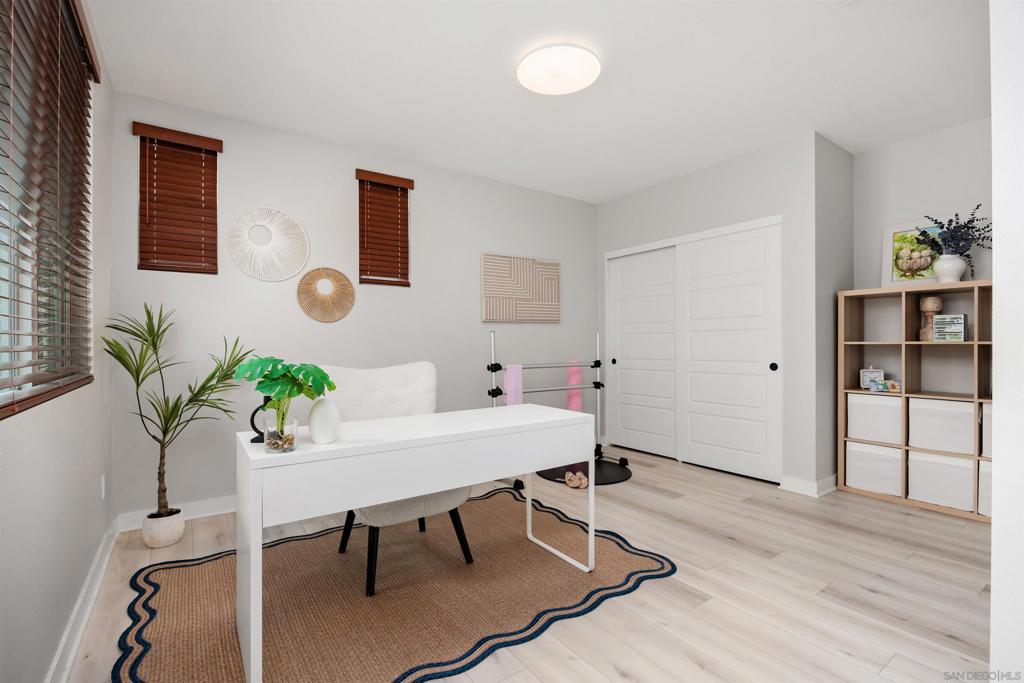13124 Lumen Way - photo 3