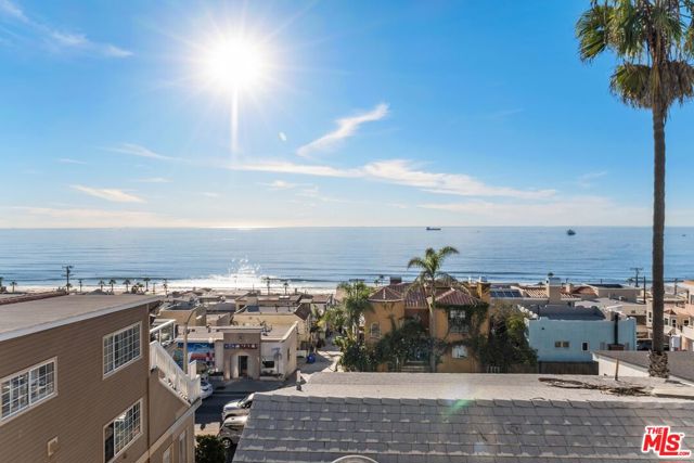 4113 Crest Drive, Manhattan Beach, California 90266, 3 Bedrooms Bedrooms, ,2 BathroomsBathrooms,Residential,For Sale,Crest,25494963