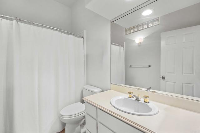 Detail Gallery Image 14 of 35 For 16054 Circa De Lindo, Rancho Santa Fe,  CA 92091 - 2 Beds | 2 Baths