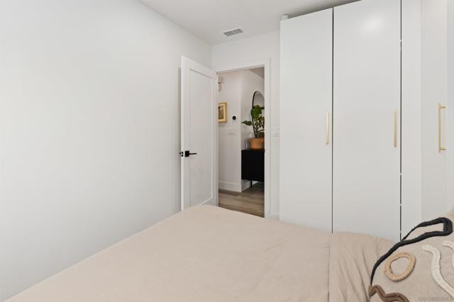 2068 Montclair, San Diego CA: https://media.crmls.org/mediaz/55ffafe6-d79e-4375-802e-ee3603ece2bb.jpg
