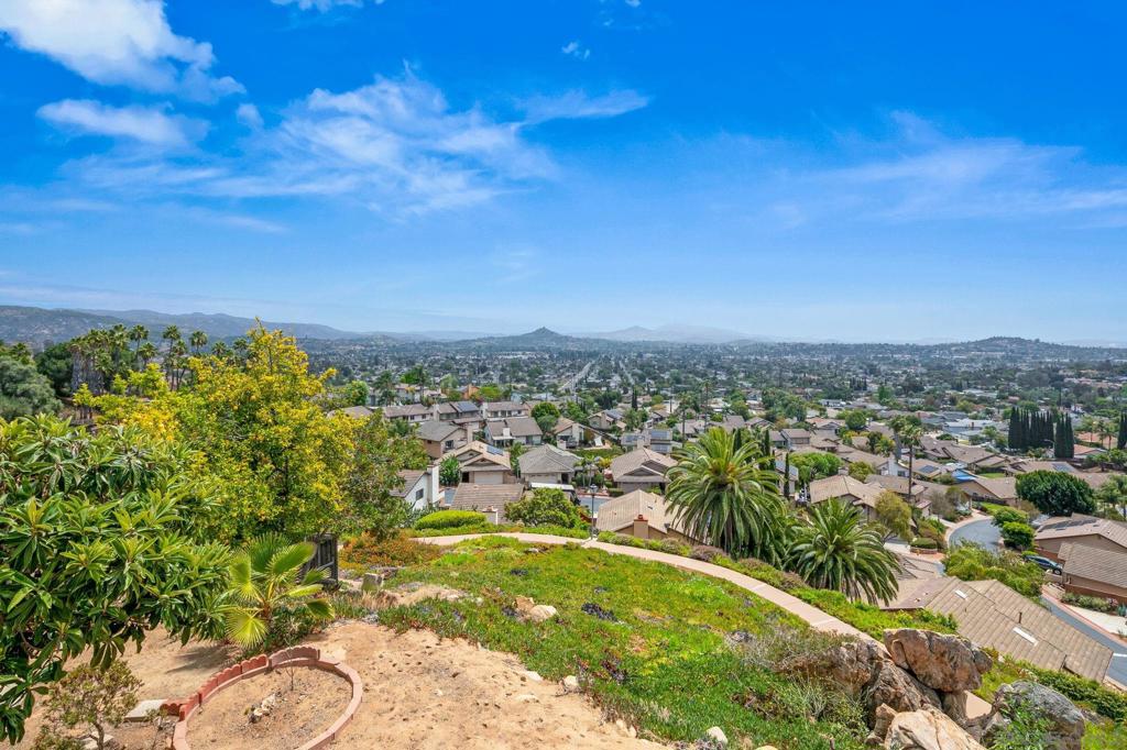 2033 Fiesta Glen - photo 13