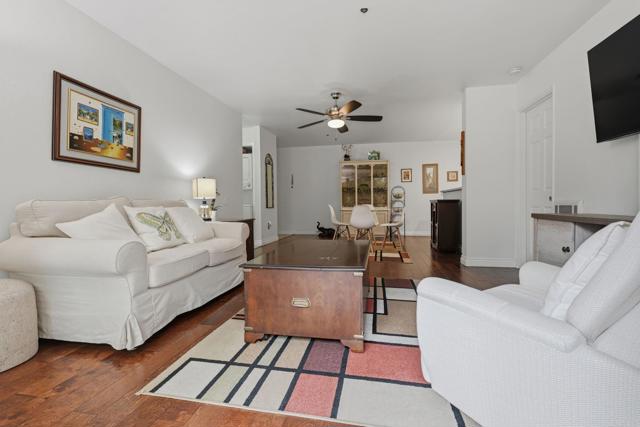 Detail Gallery Image 22 of 38 For 3513 Caminito Sierra #101,  Carlsbad,  CA 92009 - 2 Beds | 2 Baths