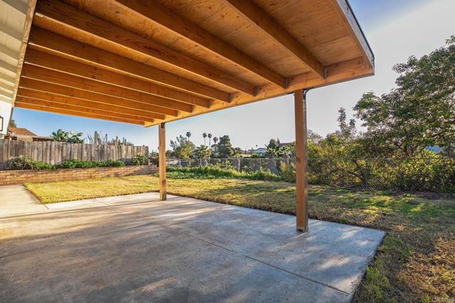 8973 CARLEY CIR, San Diego CA: https://media.crmls.org/mediaz/560103de-905b-4590-b09d-624821b67d55.jpg